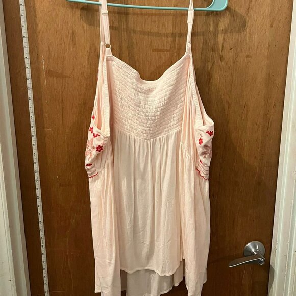 Size 5(5X)(28) - Torrid - NWT - Light Pink and Floral Camisole - Picture 7 of 8